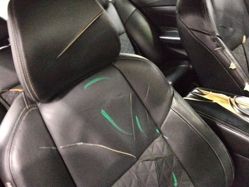 Used 2017 Nissan Maxima Platinum w/ Interior Lighting Package FWD image 21