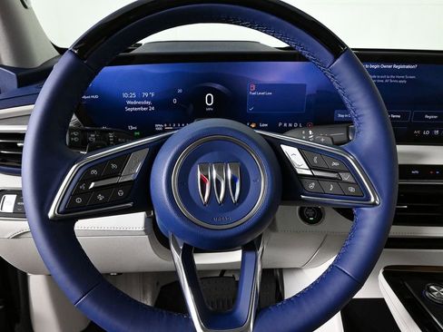 New 2026 Buick Enclave Avenir w/ Super Cruise Package image 9