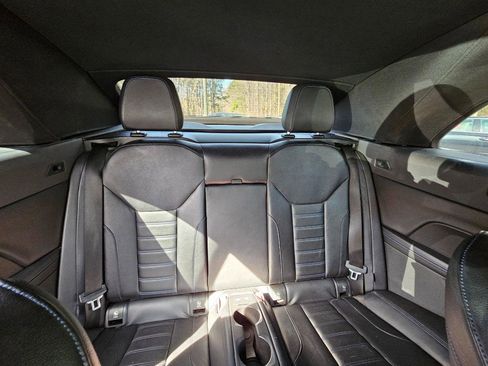 Used 2021 BMW M440i Convertible image 34