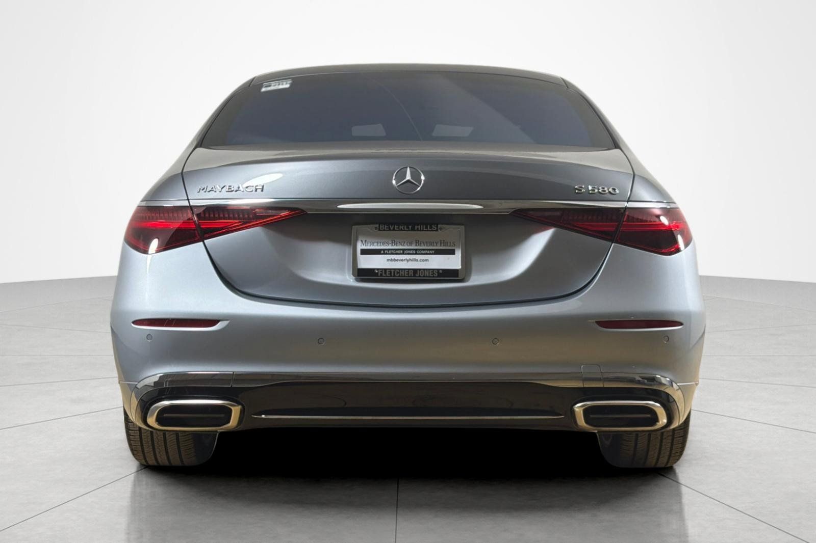 Used 2024 Mercedes-Benz Maybach S 580 4MATIC image 4