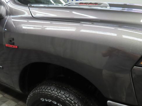 Used 2026 RAM 2500 Laramie AWD/4WD image 36