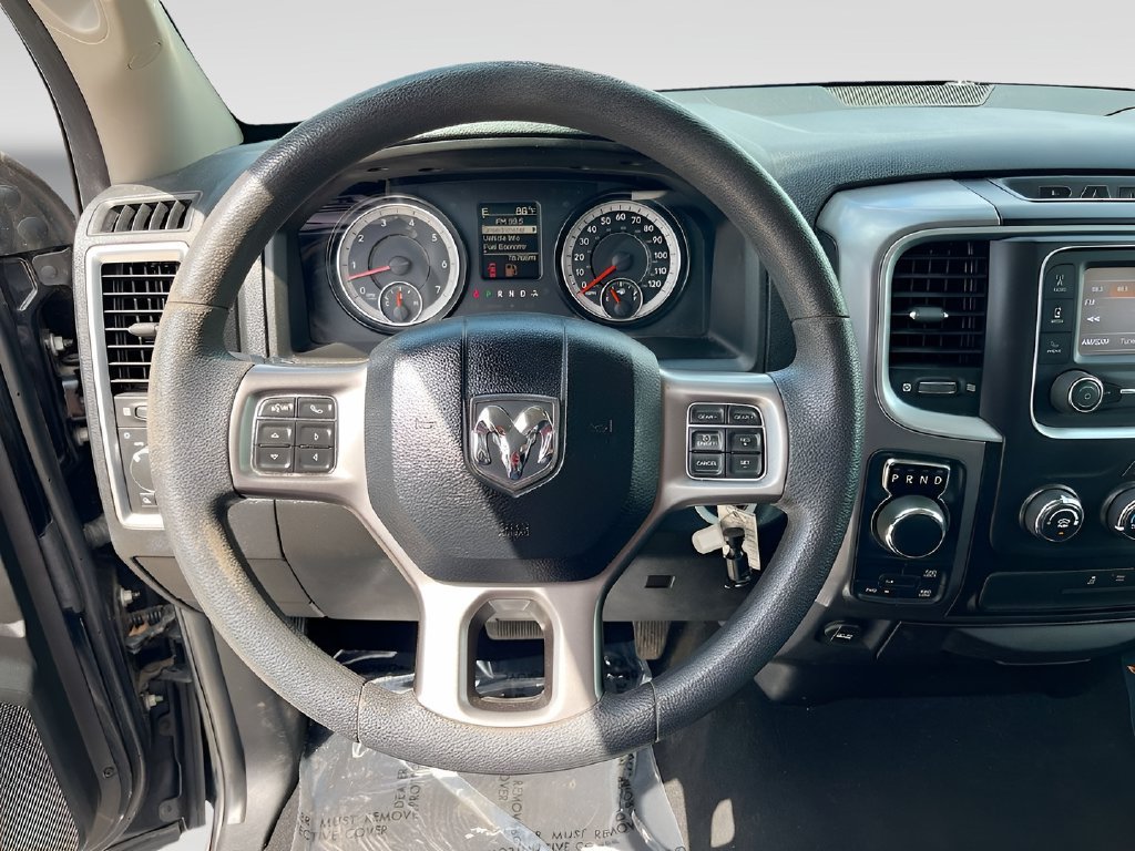 Used 2021 RAM 1500 Classic SLT AWD/4WD image 11