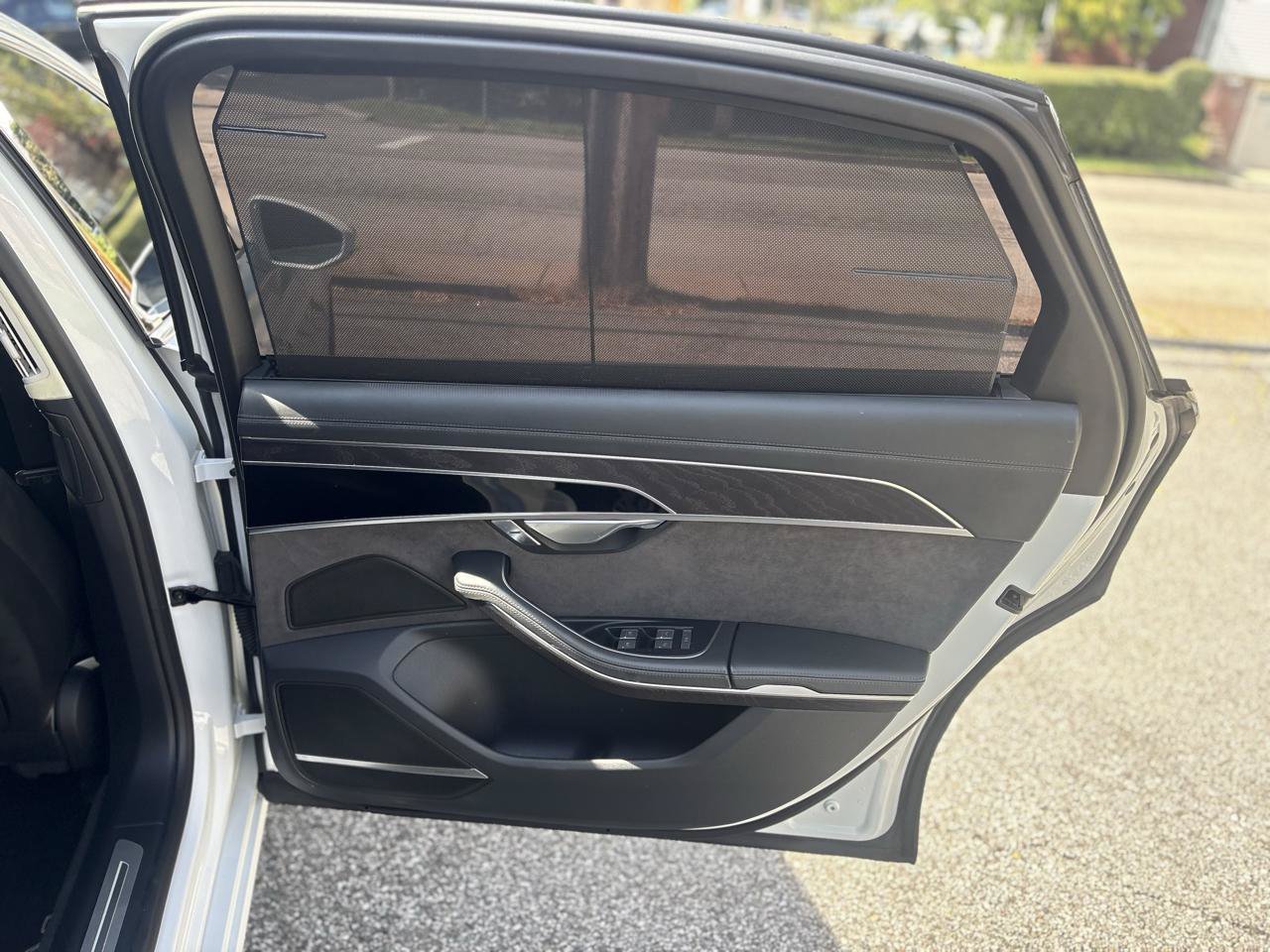 Used 2019 Audi A8 L 3.0T AWD/4WD image 25