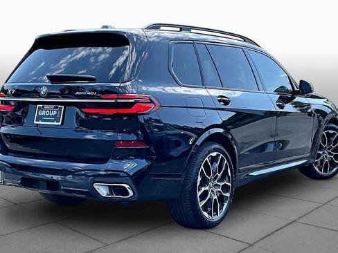 Certified 2026 BMW X7 xDrive40i w/ M Sport Package AWD/4WD image 13