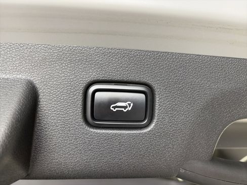Certified 2024 Kia Sportage SX AWD/4WD image 15