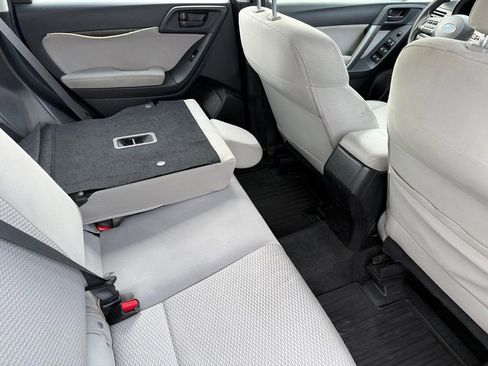 Used 2014 Subaru Forester 2.5i image 19