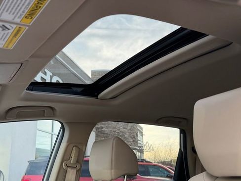 Used 2019 Honda CR-V Touring image 33