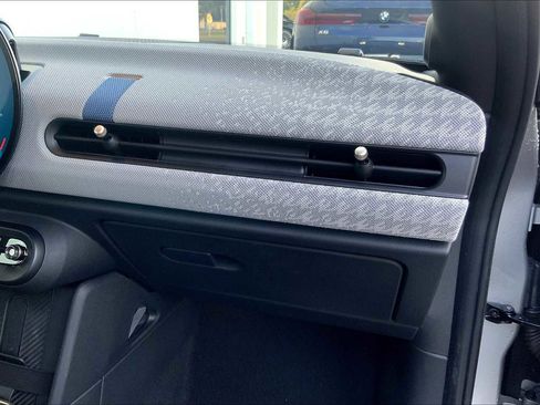 Used 2025 MINI Cooper S image 21