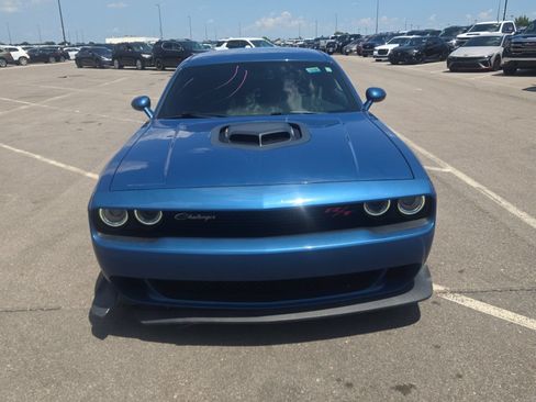 Used 2021 Dodge Challenger R/T Scat Pack RWD image 2