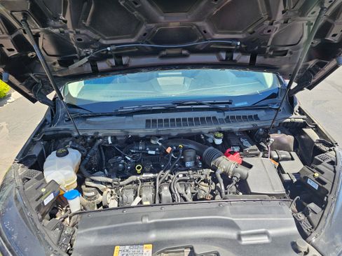 Used 2023 Ford Edge Titanium image 19