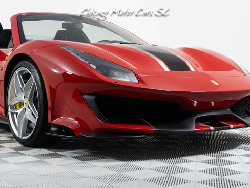Used 2020 Ferrari 488 Pista Spider RWD image 11
