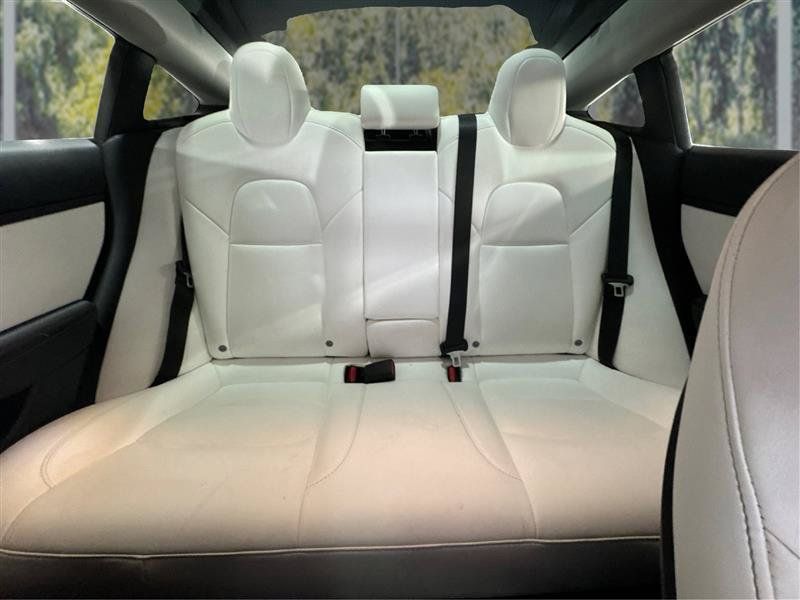 Used 2021 Tesla Model 3 Standard Range Plus RWD image 15