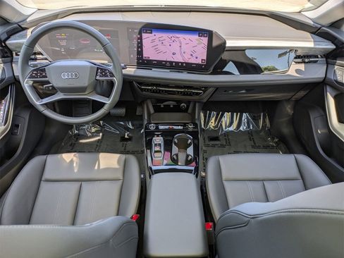 New 2025 Audi A6 e-tron Premium image 5