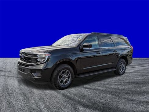 Used 2025 Ford Expedition Max Active AWD/4WD image 8