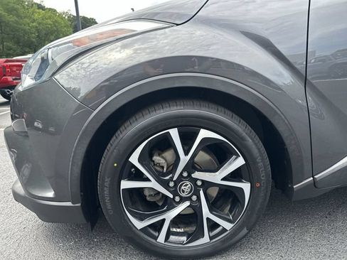 Certified 2019 Toyota C-HR Limited FWD image 19