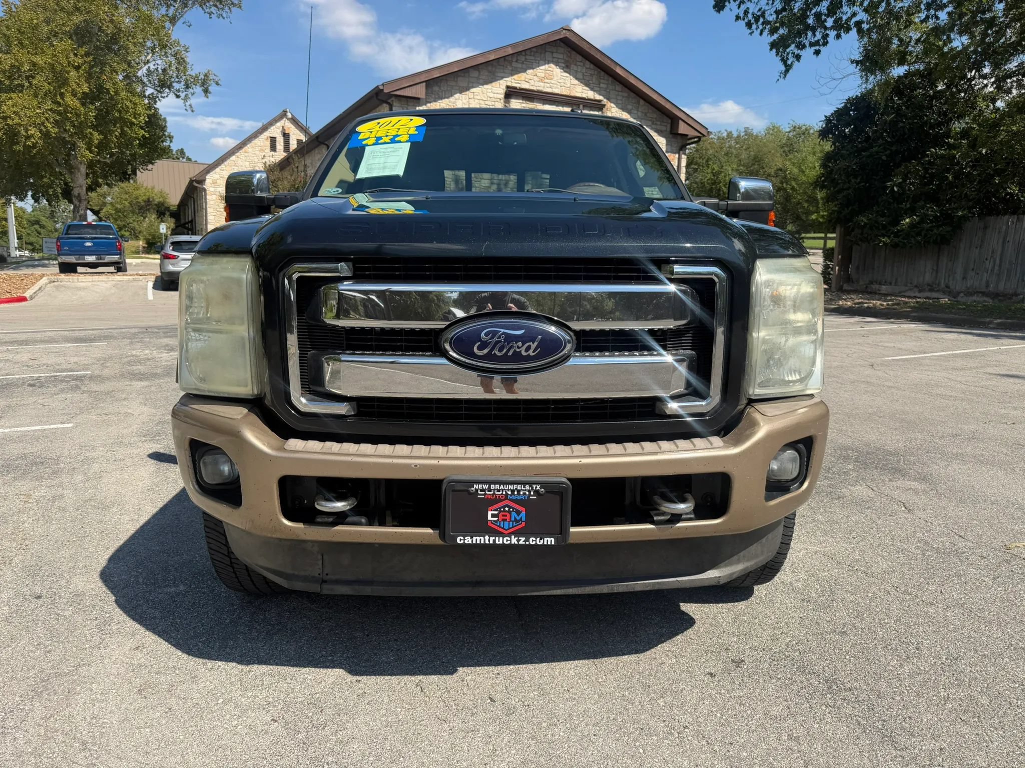 Used 2012 Ford F250 King Ranch w/ King Ranch w/Chrome Pkg AWD/4WD image 2