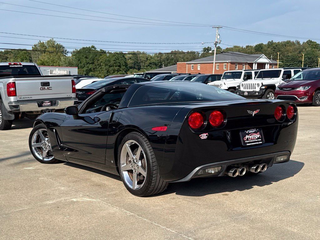 Used 2008 Chevrolet Corvette Coupe w/ Preferred Equipment Group RWD image 7
