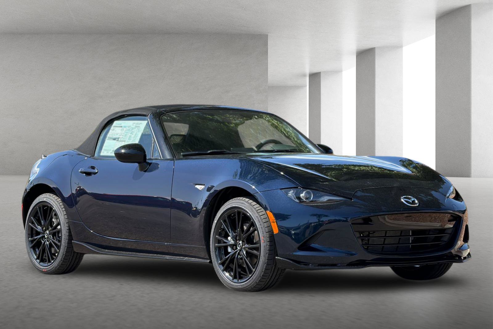 New 2026 MAZDA MX-5 Miata Club w/ Appearance Package RWD image 10
