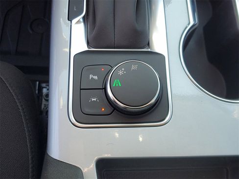 New 2026 Chevrolet Blazer LT image 25