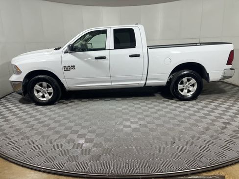 Used 2024 RAM 1500 Classic SLT image 5