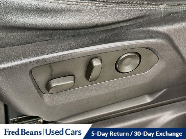 Used 2023 Chevrolet Silverado 1500 High Country w/ High Country Premium Package AWD/4WD image 39