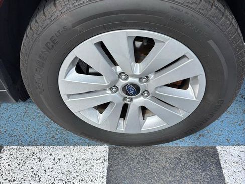 Used 2019 Subaru Outback 2.5i Premium AWD/4WD image 27