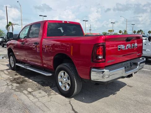 Used 2026 RAM 2500 Big Horn AWD/4WD image 5