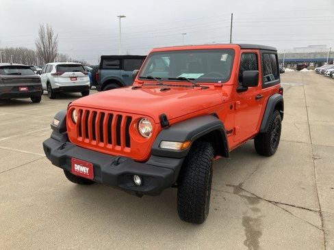 Certified 2023 Jeep Wrangler Sport S image 3