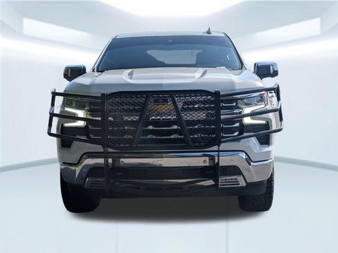 Used 2024 Chevrolet Silverado 1500 LTZ AWD/4WD image 9