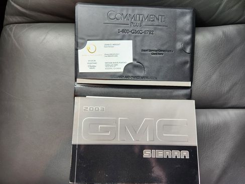 Used 2003 GMC Sierra 2500 SLT w/ SLT Preferred Equipment Group image 26