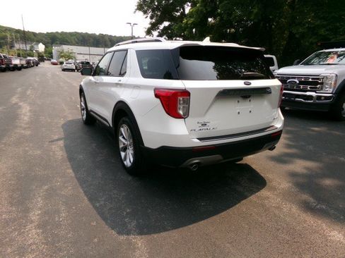Used 2023 Ford Explorer Platinum w/ Premium Technology Package AWD/4WD image 5