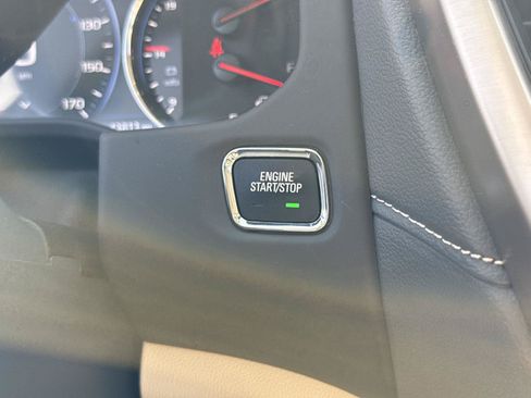 Used 2023 GMC Acadia Denali AWD/4WD image 14