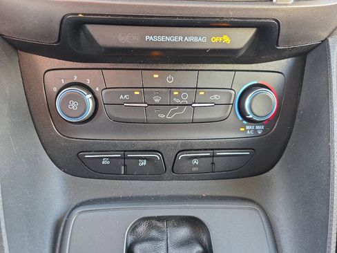 Used 2020 Ford Transit Connect XL image 32