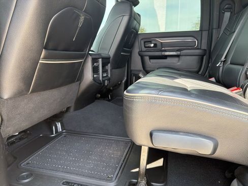 Used 2024 RAM 3500 Limited image 14