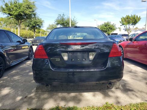Used 2006 Honda Accord EX image 7