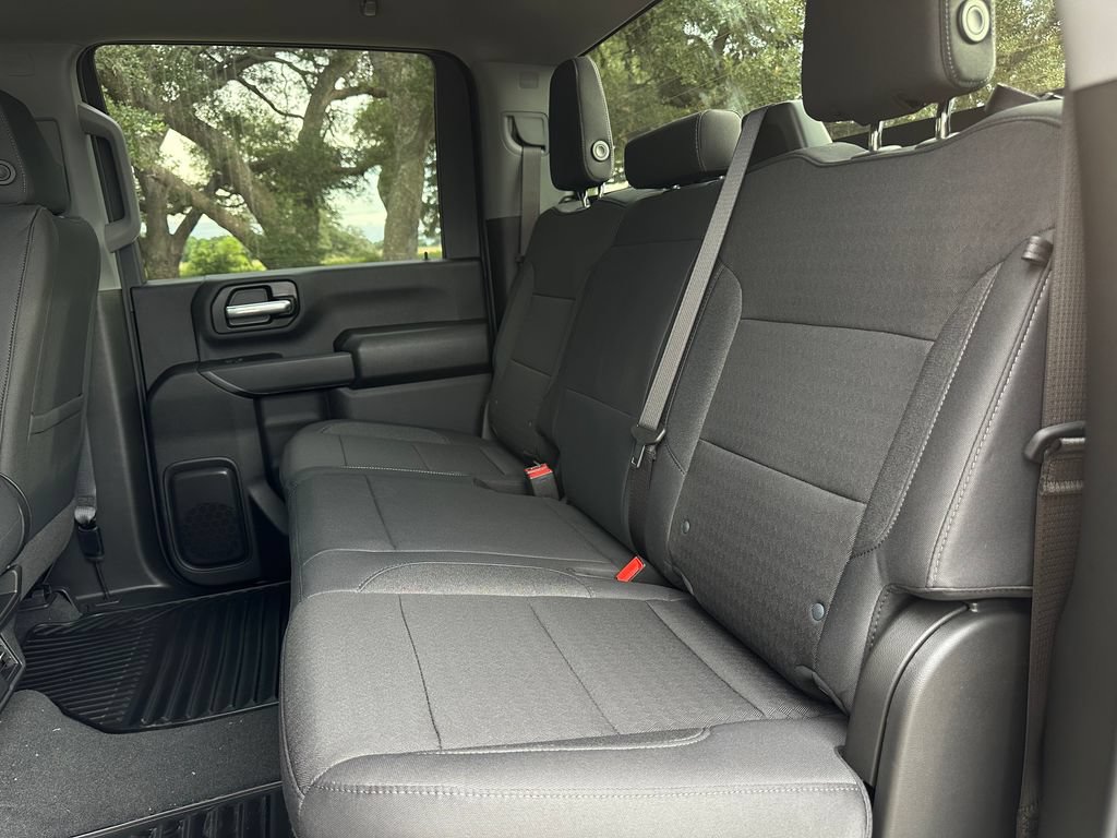 New 2026 Chevrolet Silverado 2500 Custom w/ Custom Value Package AWD/4WD image 12