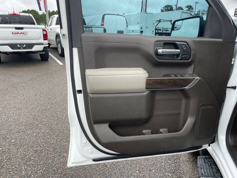 Used 2021 GMC Sierra 1500 SLT w/ SLT Convenience Package image 13
