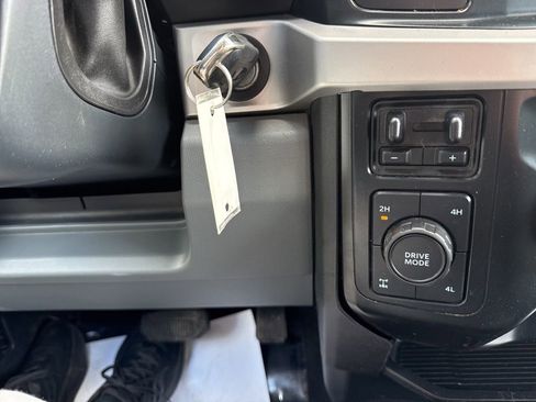 Used 2024 Ford F250 XLT image 17