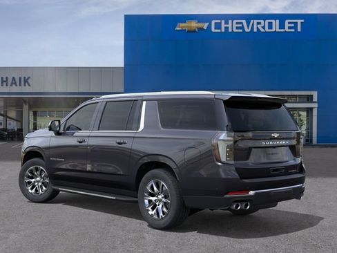 New 2026 Chevrolet Suburban Premier w/ Sun And Tow Package AWD/4WD image 3