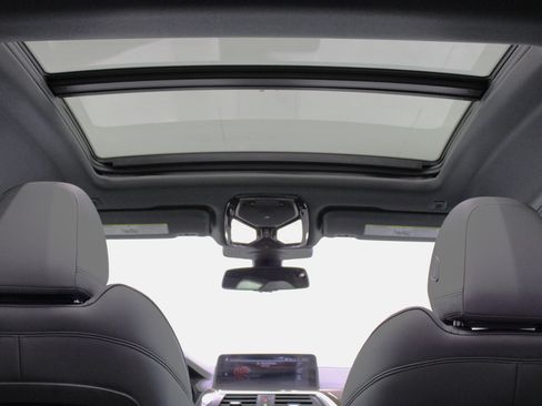 Used 2020 BMW X4 xDrive30i w/ Premium Package image 73