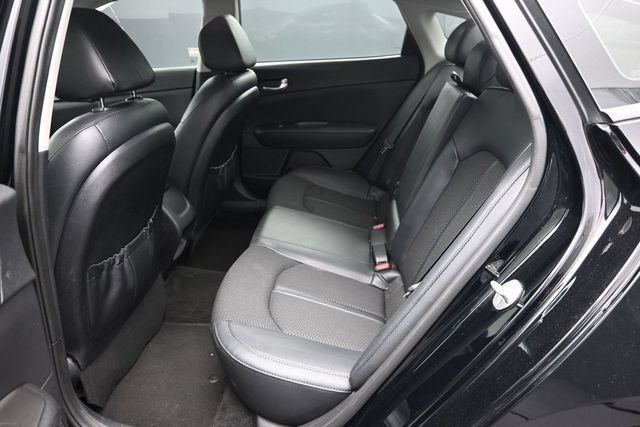 Used 2018 Kia Optima S FWD image 11