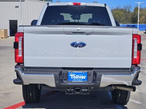 New 2026 Ford F250 Lariat w/ FX4 Off-Road Package image 8