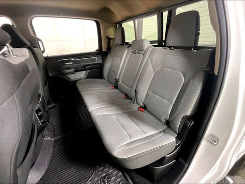 Used 2019 RAM 1500 Big Horn image 25