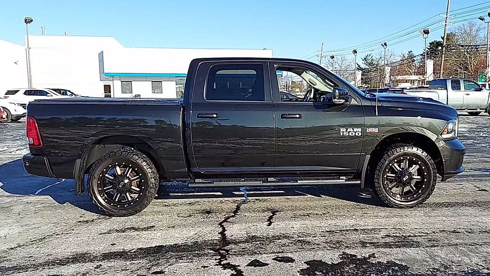 Used 2017 RAM 1500 Sport w/ Convenience Group AWD/4WD image 9