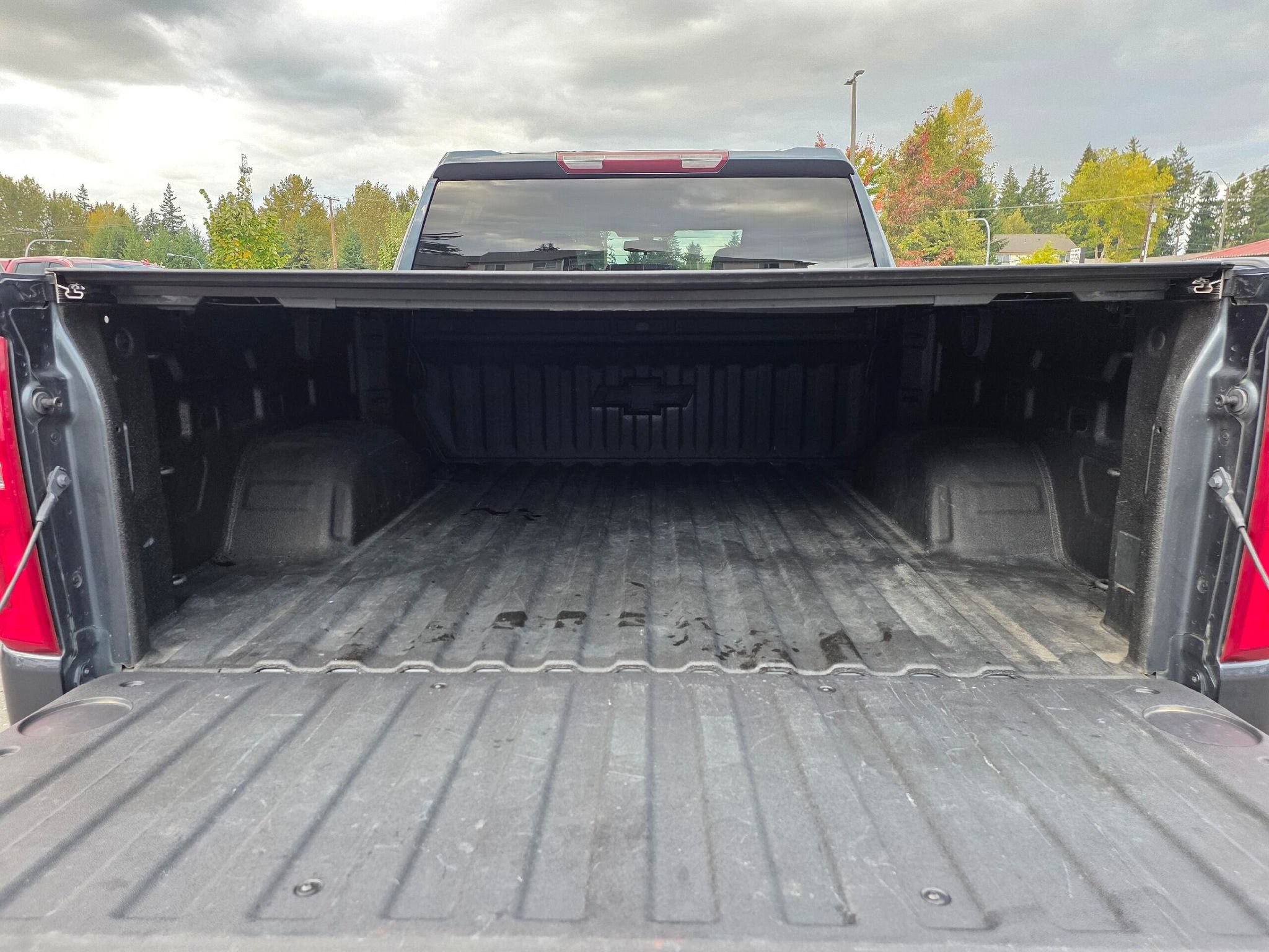 Used 2020 Chevrolet Silverado 1500 RST AWD/4WD image 8