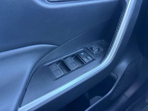 Used 2022 Toyota RAV4 XLE image 13