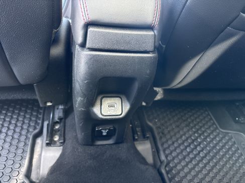 Used 2018 Jeep Renegade Trailhawk image 26