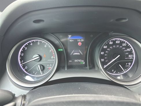 Used 2023 Toyota Camry SE w/ Convenience Package FWD image 21