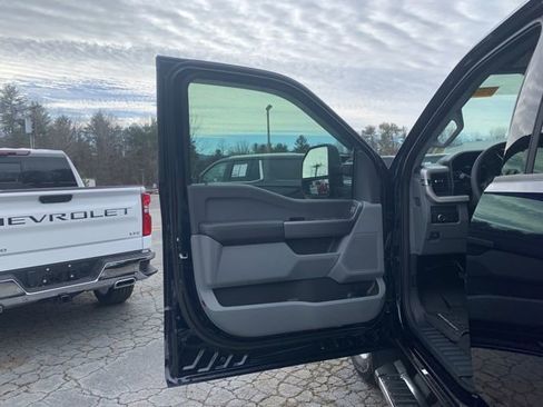 Used 2025 Ford F250 XLT w/ FX4 Off-Road Package image 20