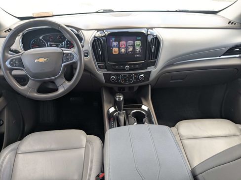 Used 2019 Chevrolet Traverse LT w/ LT Premium Package FWD image 19